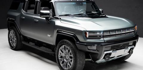 GMC HUMMER EV SUV 2025