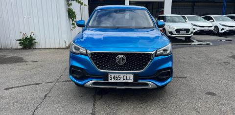 MG HS 2021