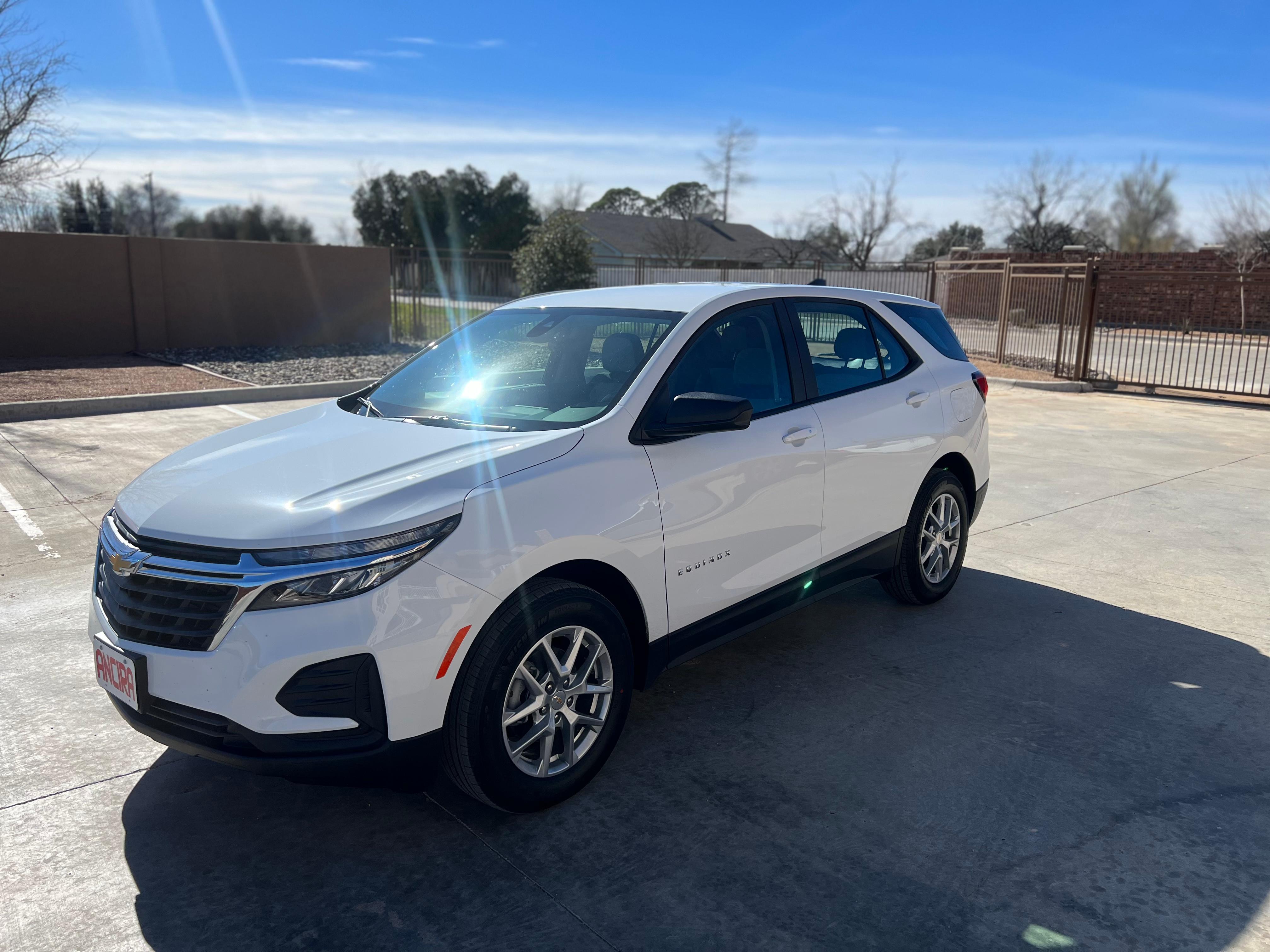 Chevrolet Equinox 2024 in Midland, TX