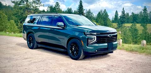 Chevrolet Suburban 2025