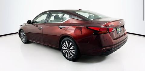 Nissan Altima 2023