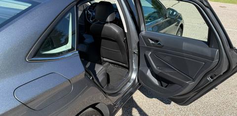 Volkswagen Jetta 2024