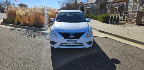 Nissan Versa 2016