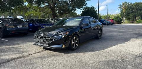 Hyundai Elantra 2023