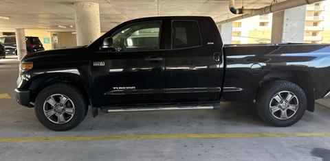 Toyota Tundra 2015