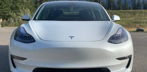 Tesla Model 3 2022