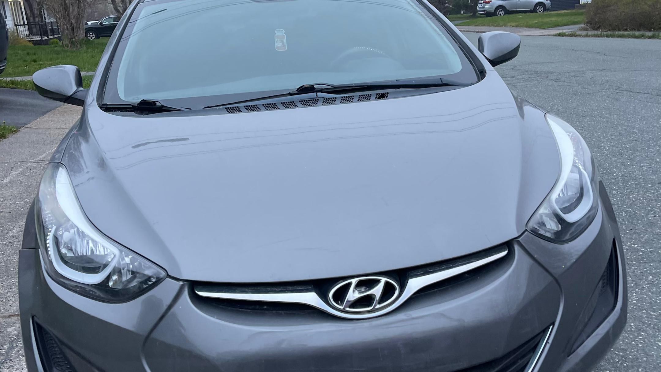 Hyundai Elantra 2014 à 