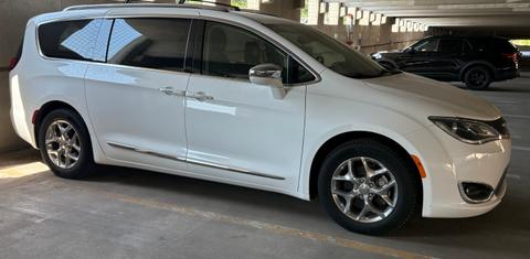 Chrysler Pacifica 2019