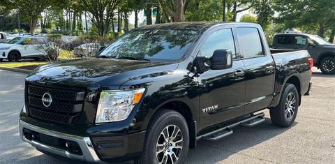 Nissan Titan 2024