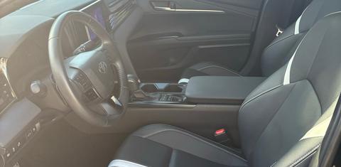 Toyota Camry Hybrid 2025