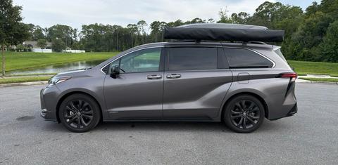 Toyota Sienna 2021