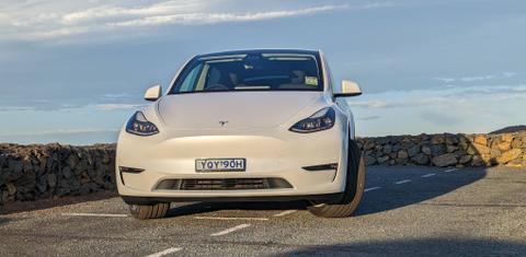Tesla MODEL Y 2023