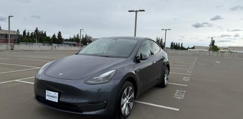 Tesla Model Y 2023