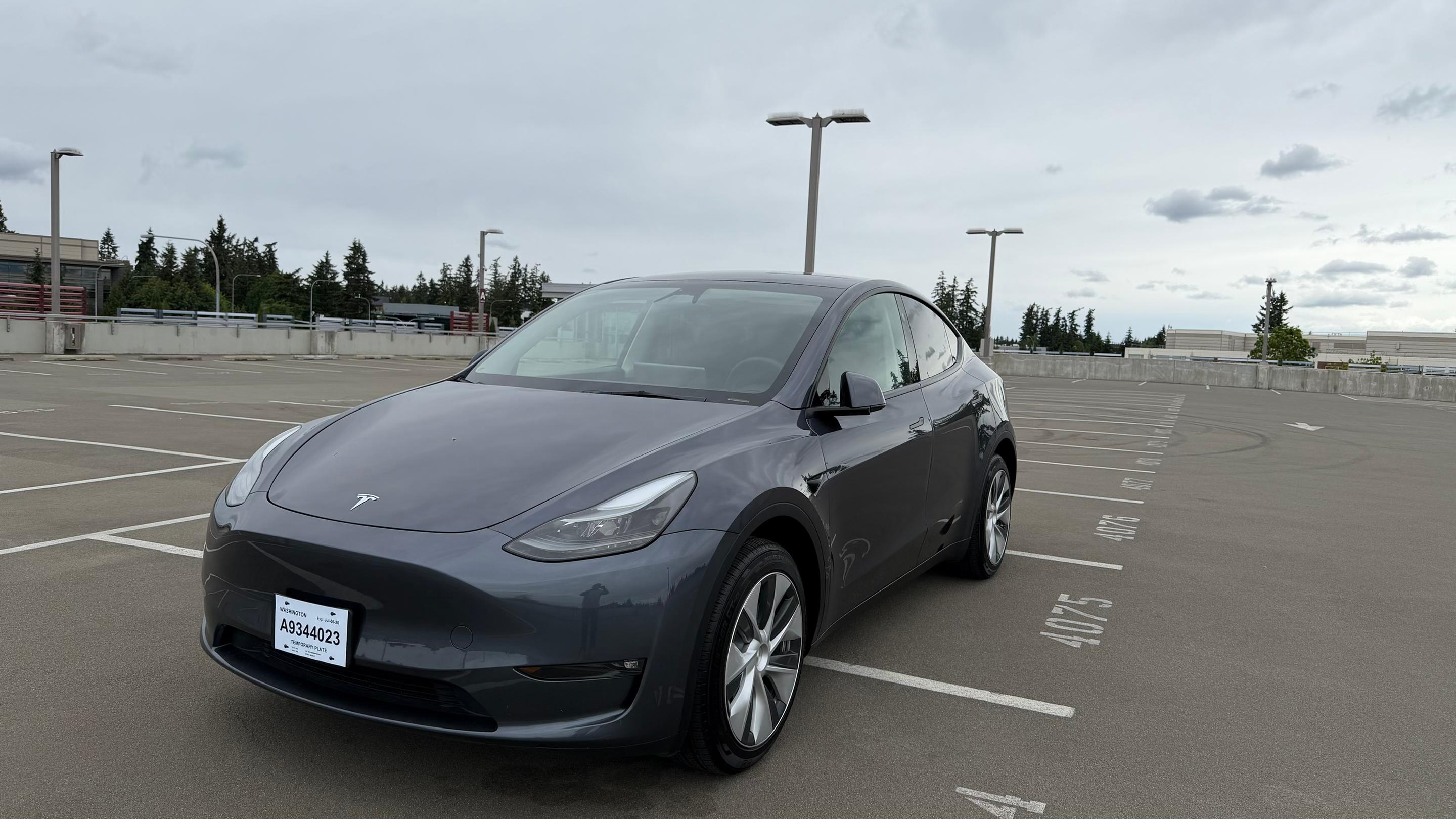 Tesla Model Y 2023 in 
