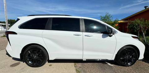 Toyota Sienna 2024