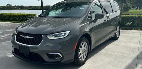 Chrysler Pacifica 2022