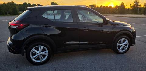 Nissan Kicks Play 2025
