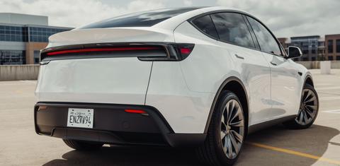 Tesla Model Y 2026