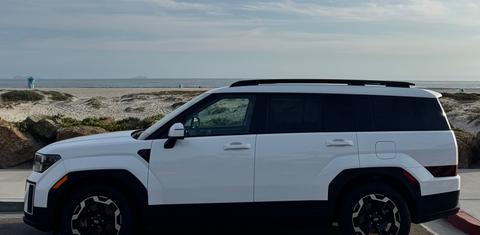 Hyundai Santa Fe 2025