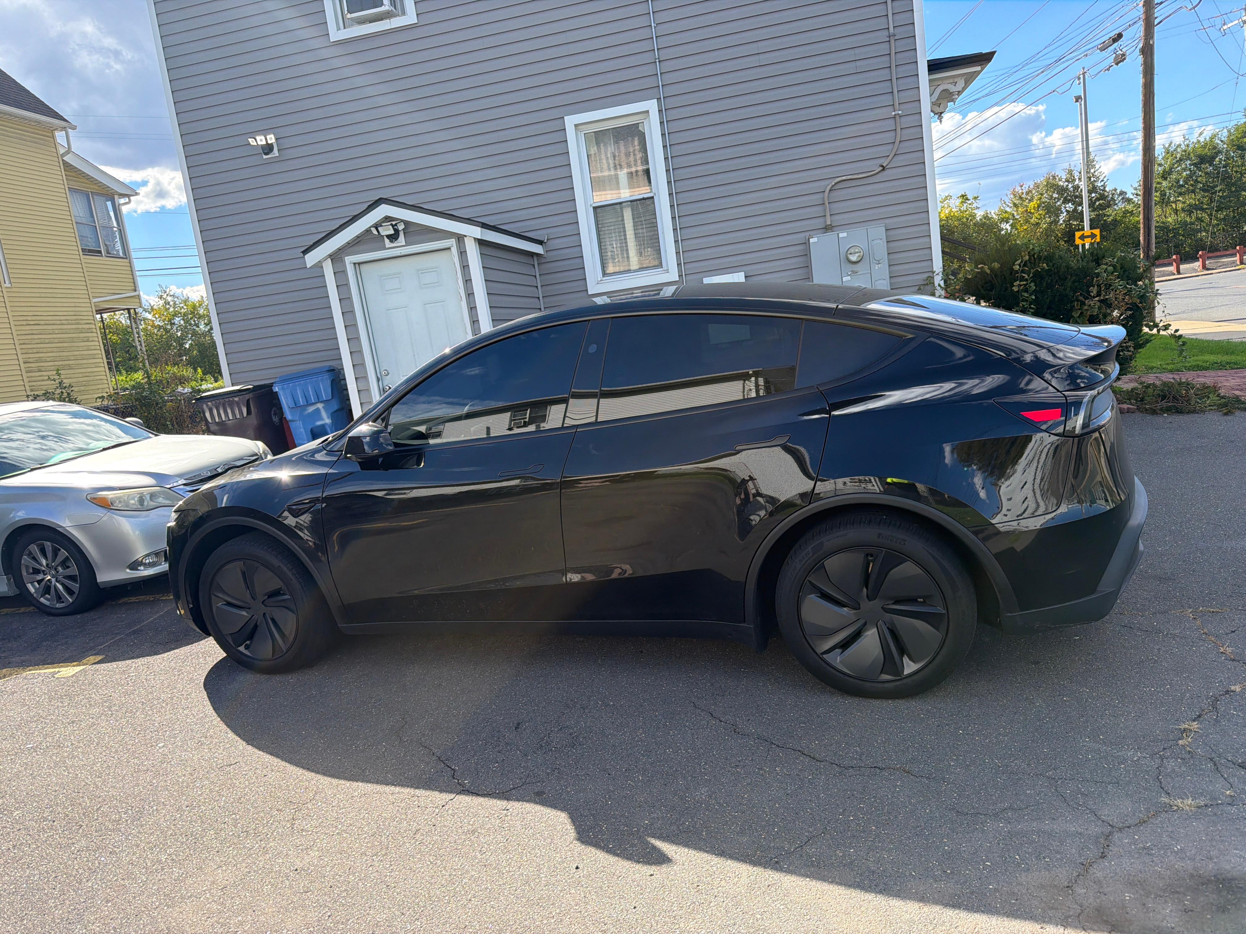 Tesla Model Y 2026 in New Britain, CT