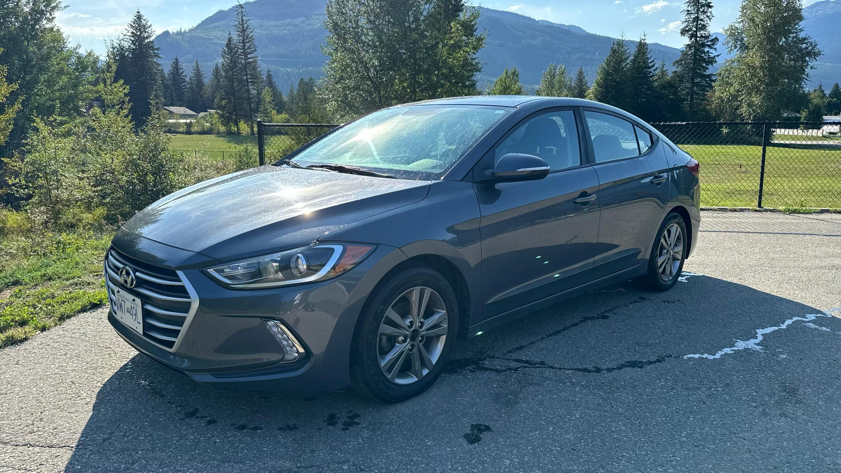 Hyundai Elantra 2018 à Tofino, BC