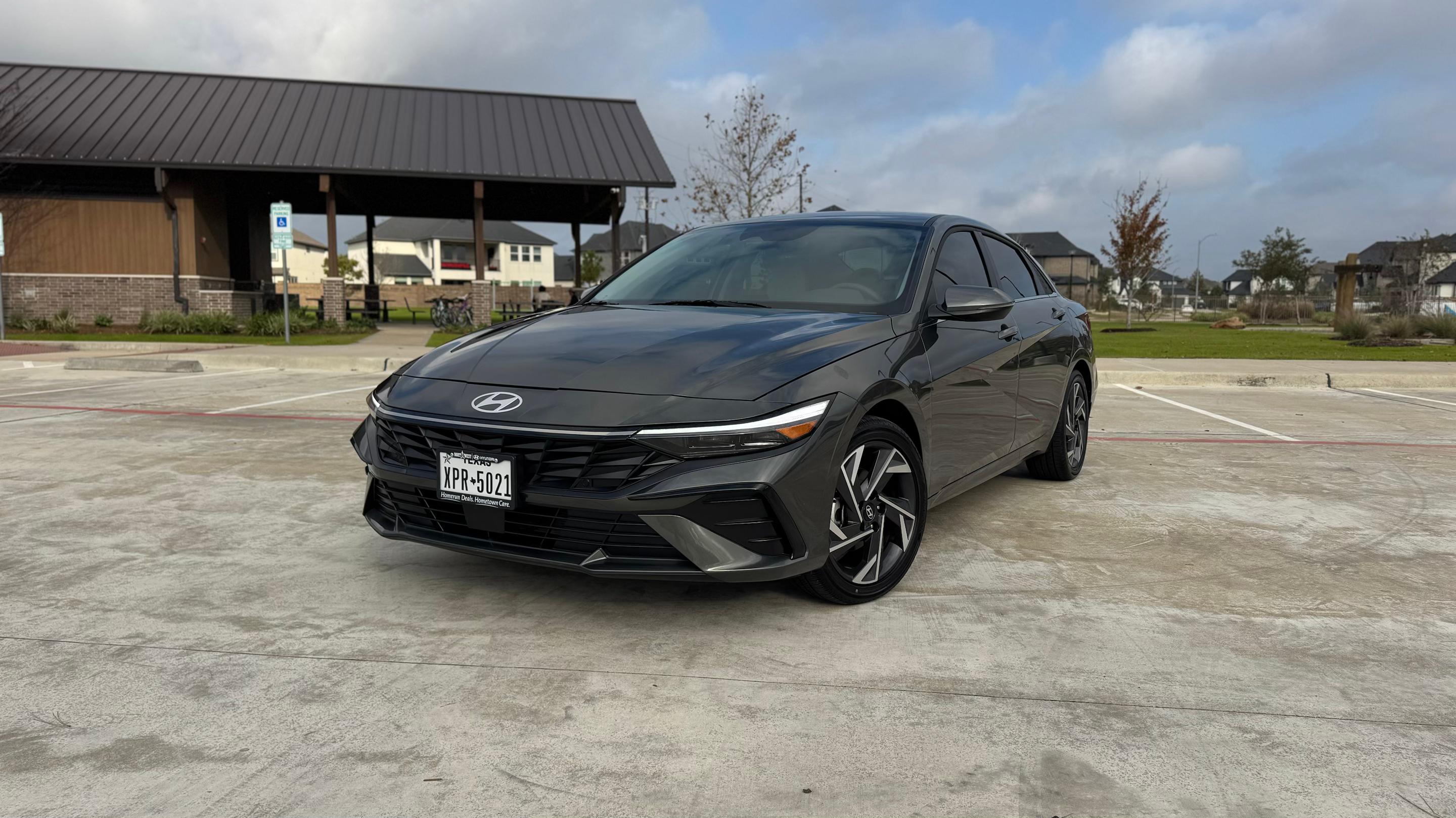 Hyundai Elantra Hybrid 2025 in Humble, TX