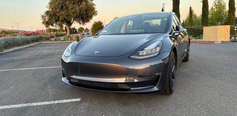 Tesla Model 3 2018