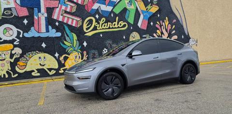 Tesla Model Y 2026