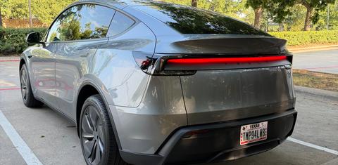 Tesla Model Y 2026