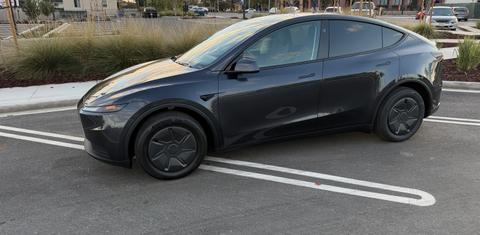 Tesla Model Y 2026