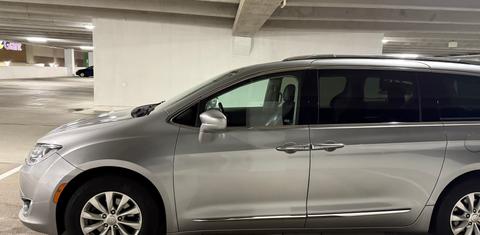 Chrysler Pacifica 2018