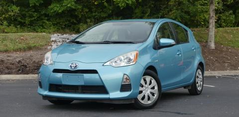 Toyota Prius c 2013