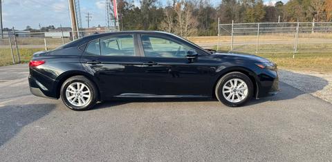 Toyota Camry Hybrid 2025