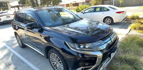 Mitsubishi OUTLANDER 2019