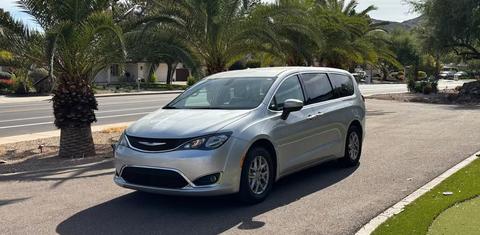 Chrysler Voyager 2022