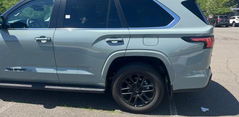 Toyota Sequoia 2024