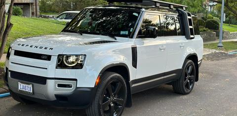 Land Rover Defender 2023