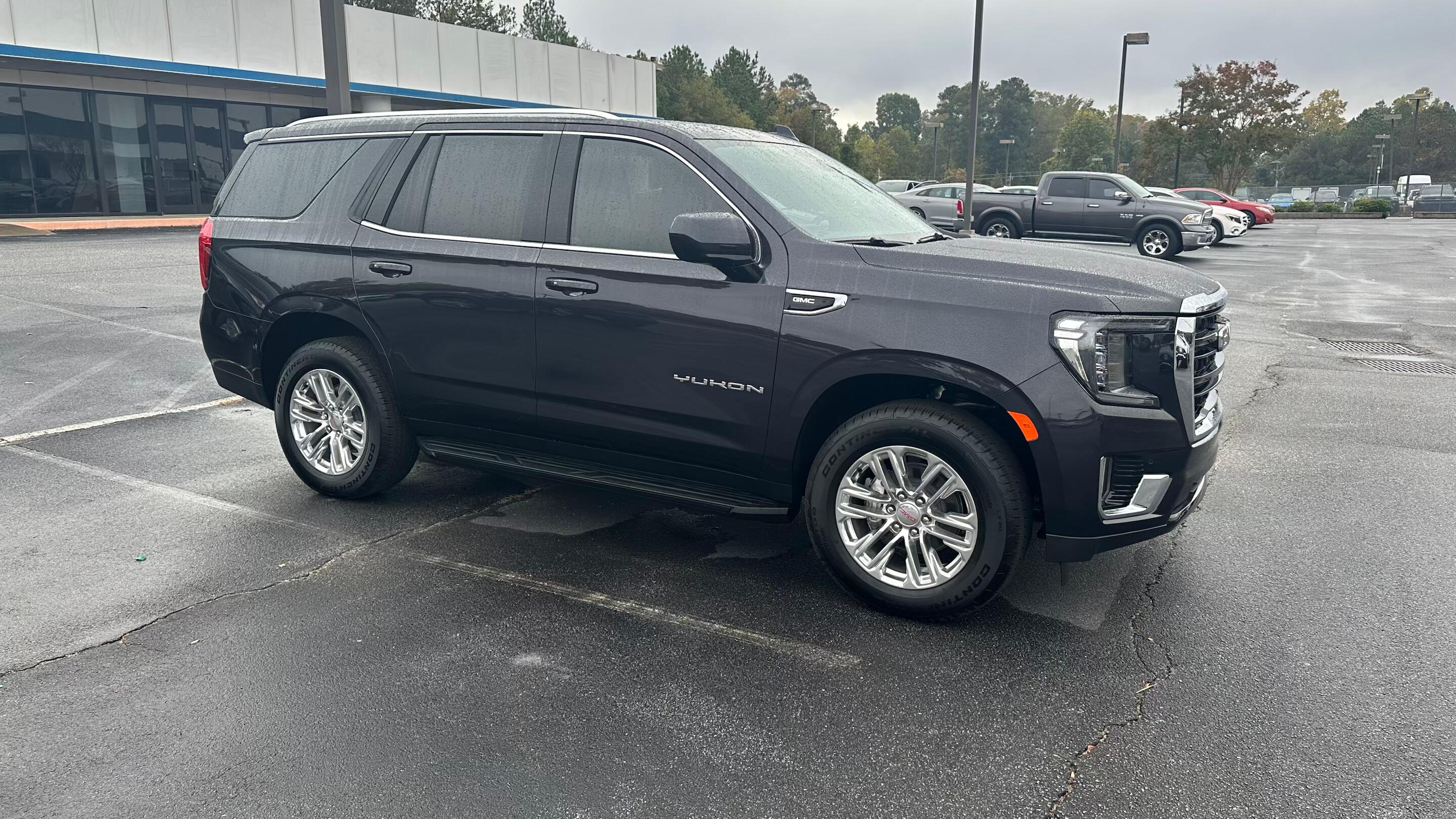 GMC Yukon 2024 in Bartlett, TN