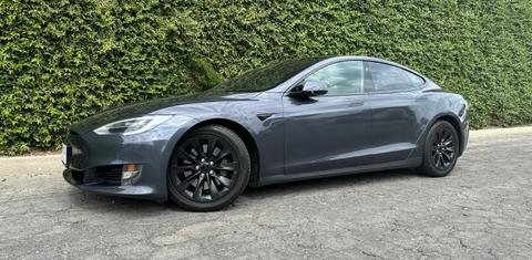 Tesla Model S 2017