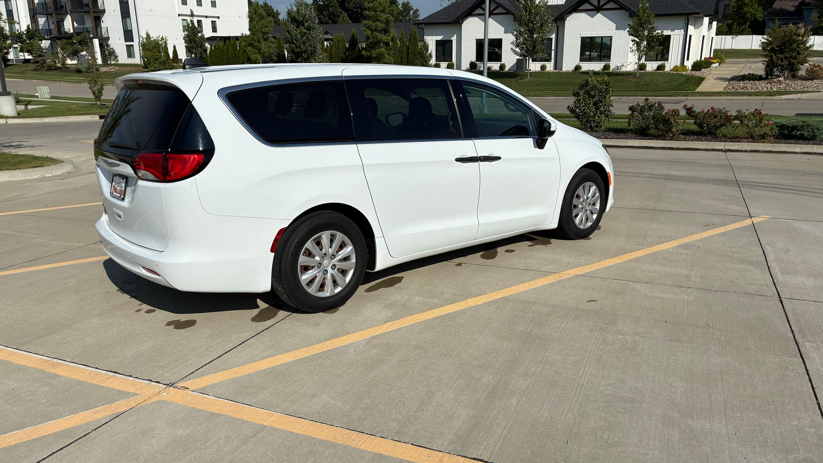 Chrysler Pacifica 2018 in Columbia, MO