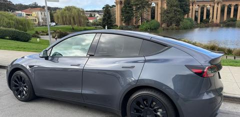 Tesla Model Y 2022
