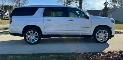Chevrolet Suburban 2023