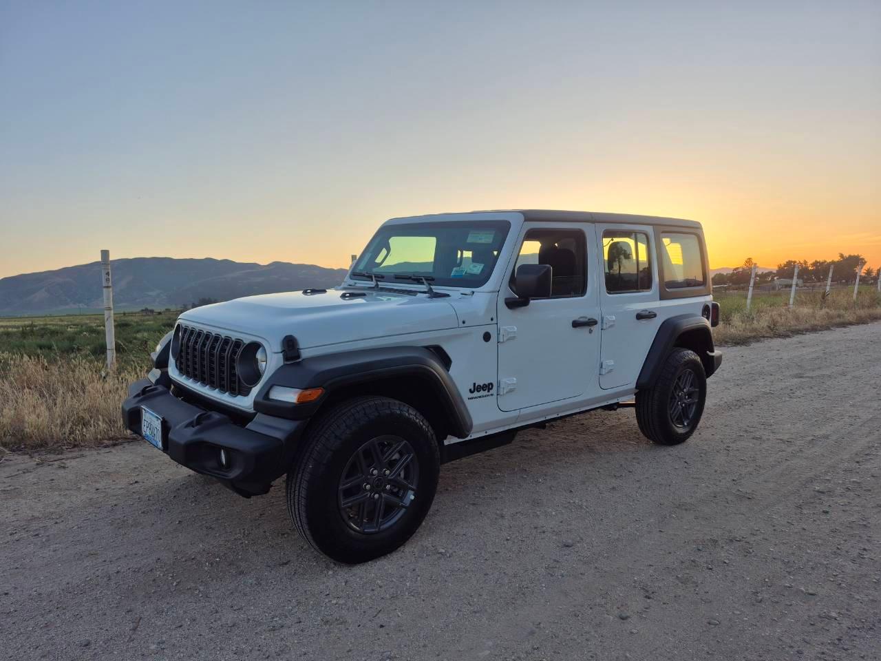 Jeep Wrangler 2026 in Monterey, CA