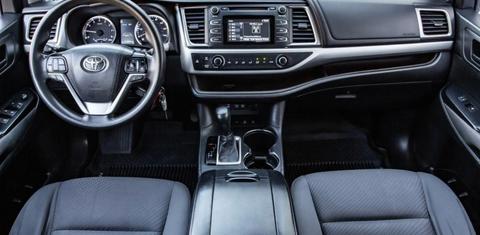Toyota Highlander 2017