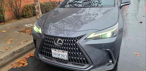 Lexus NX 2025
