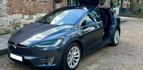 Tesla Model X 2018