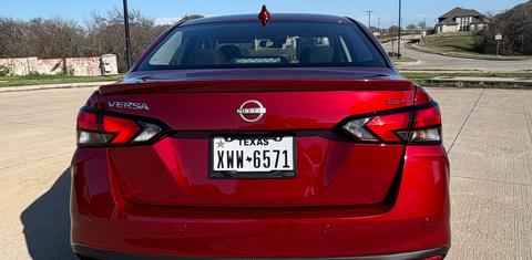 Nissan Versa 2025