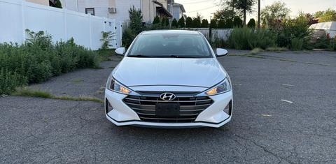 Hyundai Elantra 2020