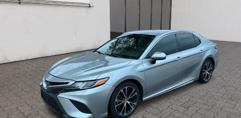 Toyota Camry 2019