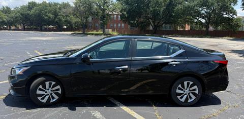 Nissan Altima 2019